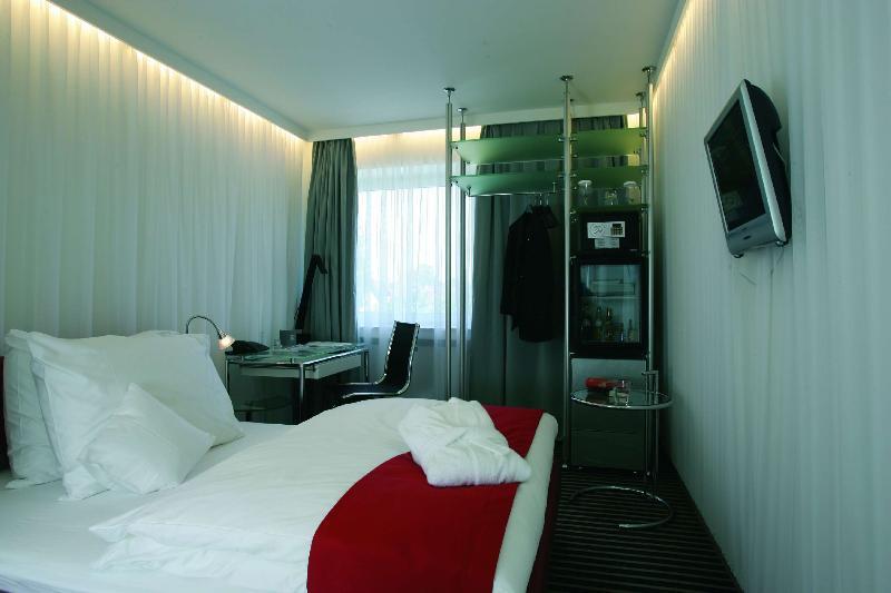 Numa Bona Aparthotel Exteriör bild